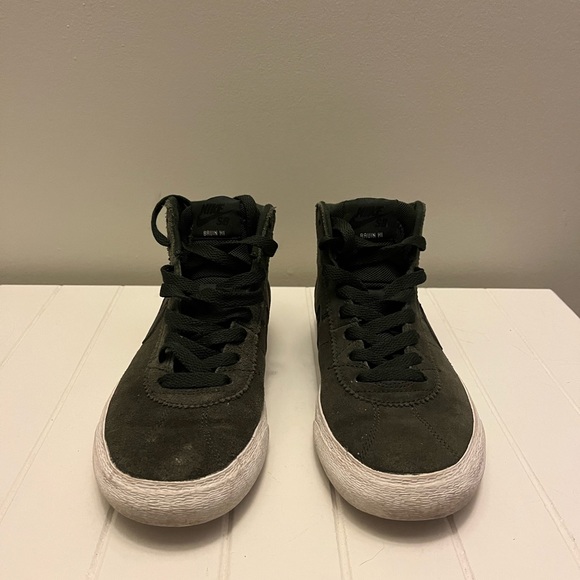 NIKE Women’s SB Bruin Hi Green Suede Shoe 6.5 - Picture 3 of 5